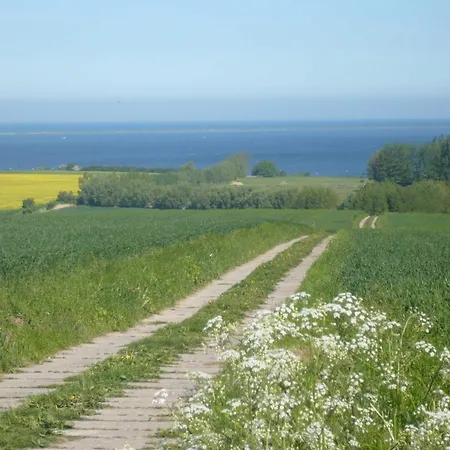 H12 Holz-ferienhaus Haffblick Nahe Ostseebad Rerik *