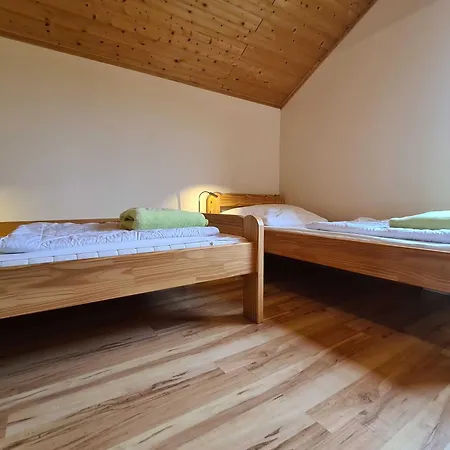 H12 Holz-ferienhaus Haffblick Nahe Ostseebad Rerik * Russow